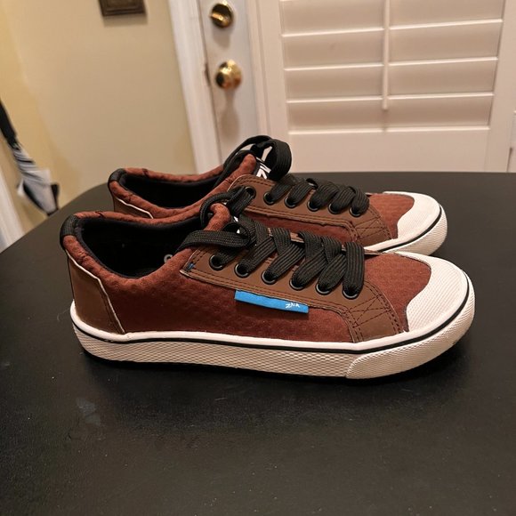 Zhik size 6 brown with black accents laceup - Picture 4 of 11